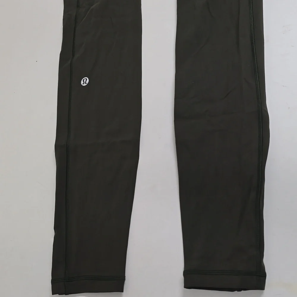 Lululemon Speed Up Tight *Full-On Luxtreme 28
